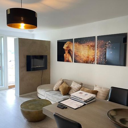 Apartamento Leilighet Ved Sjoen Med Strand Porsgrunn Exterior foto